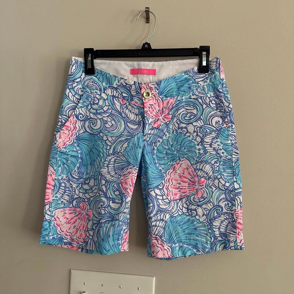 Lilly Pulitzer‎ Chipper Short Raising Shell 00